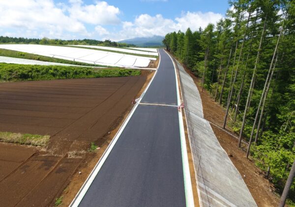 佐久南部２期地区　第4-2-2工区道路工事