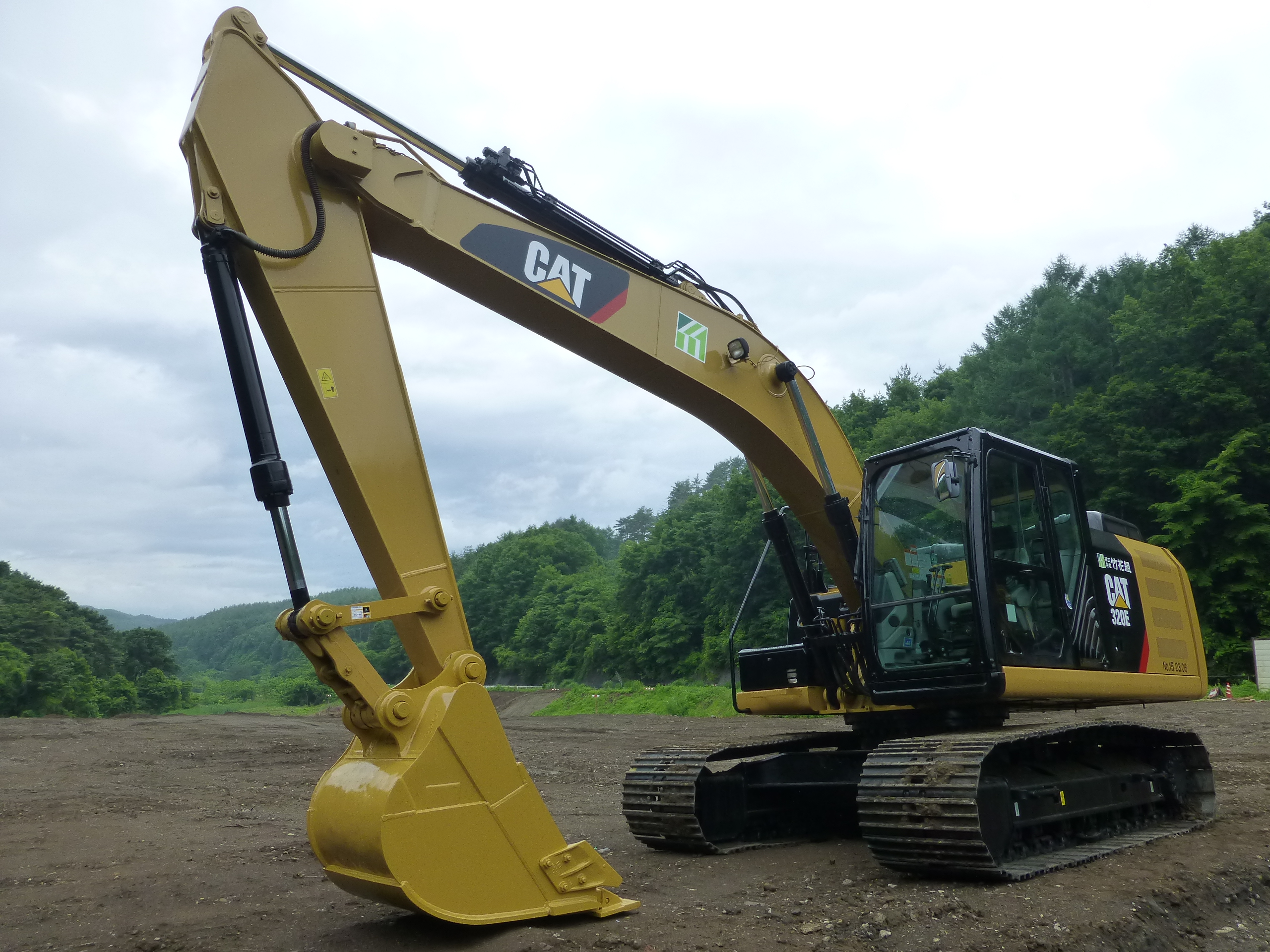 2023年6月30日 バックホウ納車 👷 | 長野県佐久市｜総合建設業｜株式会社竹花組