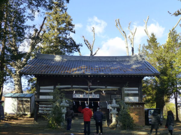 大伴神社の建物の写真