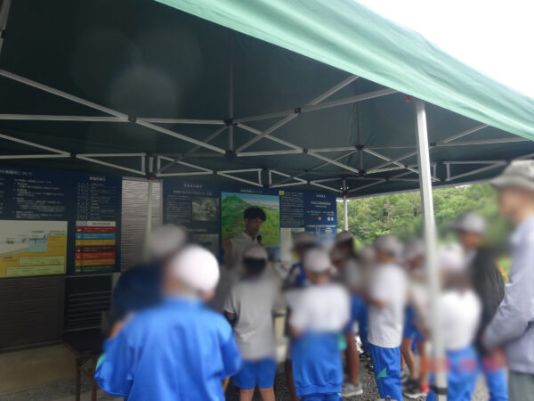 浅科小学校の社会科見学にて五郎兵衛用水水力発電所の見学