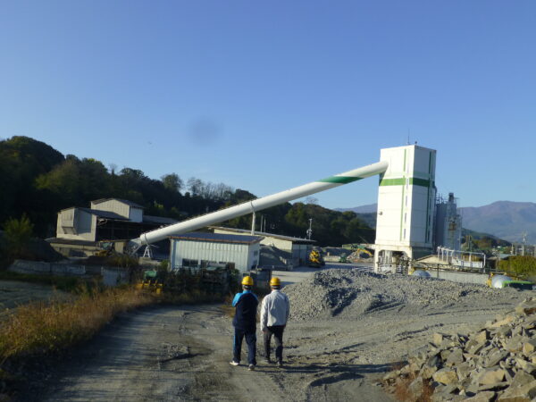 佐久チチブ生コン工場内見学の様子